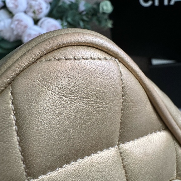 Chanel metallic lambskin quilted mini *PRICE is FIRM* - Picture 13 of 16